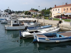 Врсар. Днем на набережной