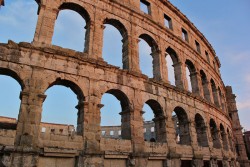 Римская арена в Пуле