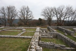 Остатки раннехристианских базилик