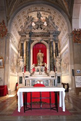 Статуя великомученницы Св.&nbsp;Эуфимии в&nbsp;соборе